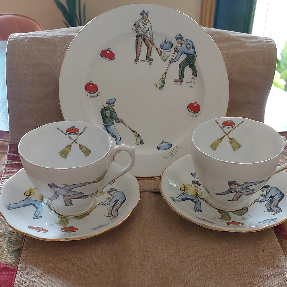 Royal Standard " A Curling Cup" Tea Set with Cake Plate.